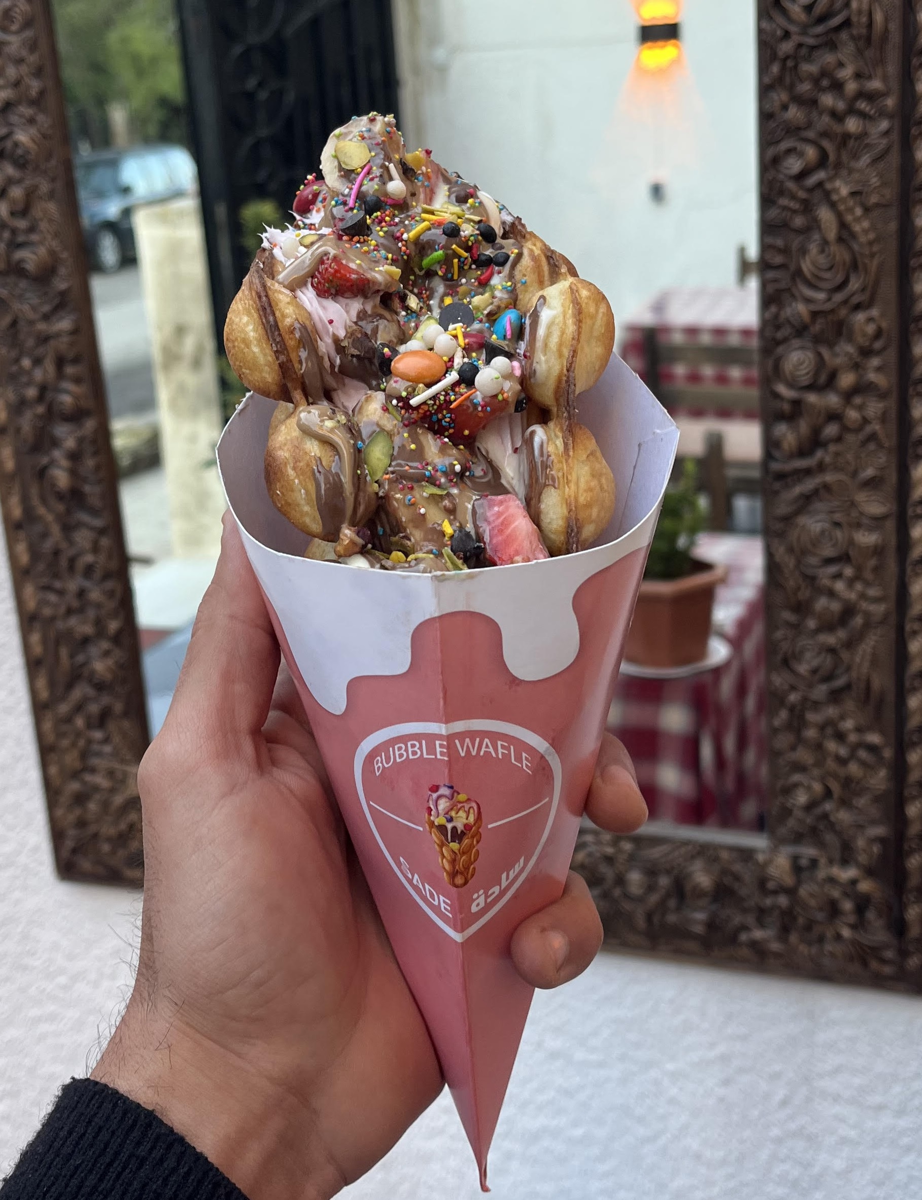 TAKE AWAY BUBBLE WAFFLE